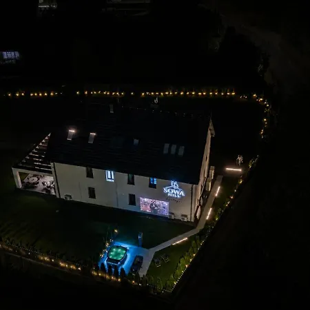 Sowa Hill Z Balia, Jacuzzi I Sauna, Gory Sowie Blisko Wielkiej Sowy Penzion 3*