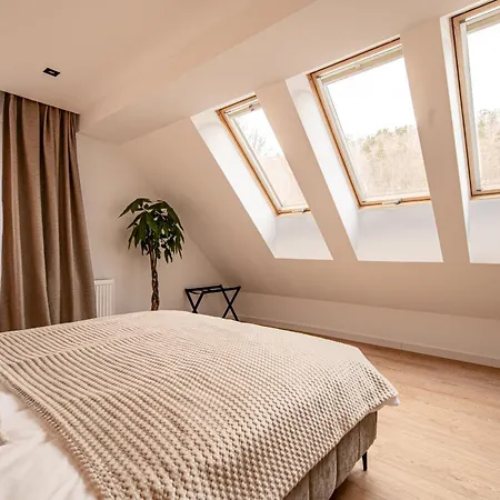 Maison d'hôtes Sowa Hill Z Balia, Jacuzzi I Sauna, Gory Sowie Blisko Wielkiej Sowy Pieszyce